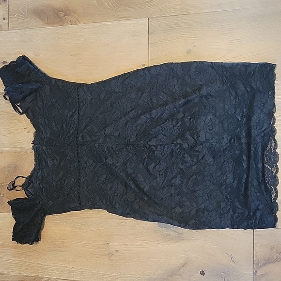 Guess Black Lace Dress Size Large - Picture 5 of 5